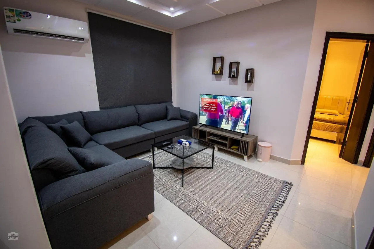Apartment شقة غرفتين و صالة بدخول باب ذكي