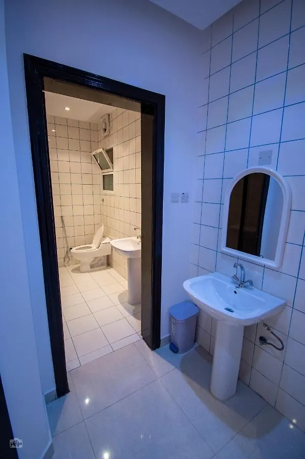 Apartment شقة غرفتين و صالة بدخول باب ذكي